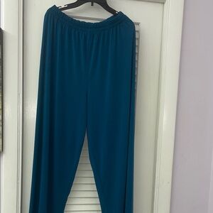 Elastic Waist Wide-Leg Pants in Teal in three piece
